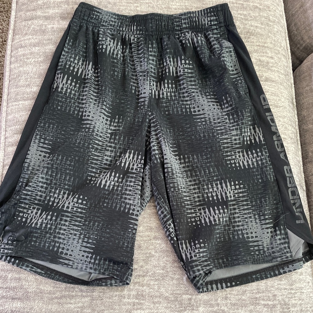 Black under armour shorts